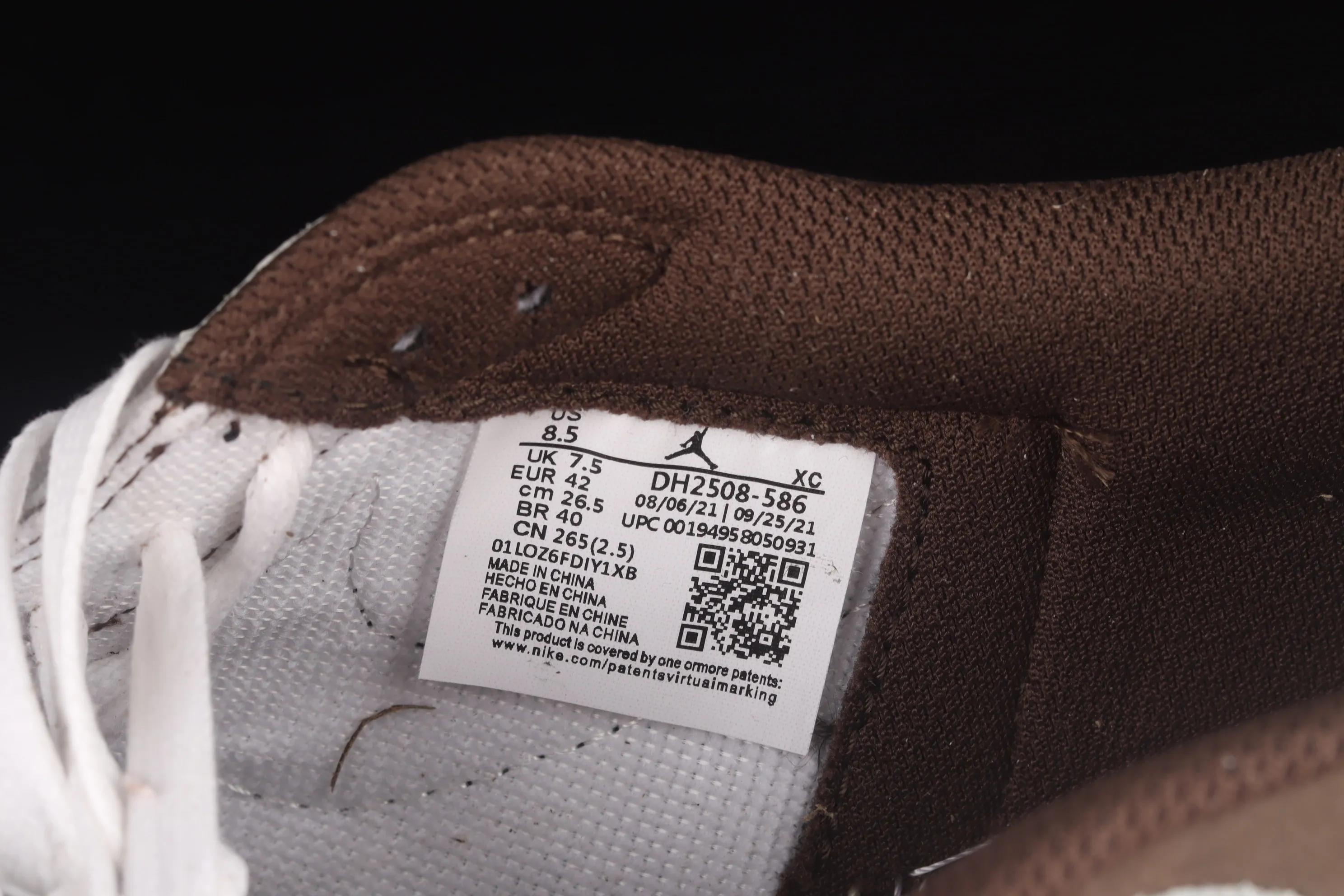 All Categories Air Jordan Jordan Series Basketball Shoes Air Jordan 1 Low Travis Scott x Air Jordan 1 Low OG AJ1 Joe 1 Overhook White Brown Suede Low-top Basketball Shoes DM2508-586